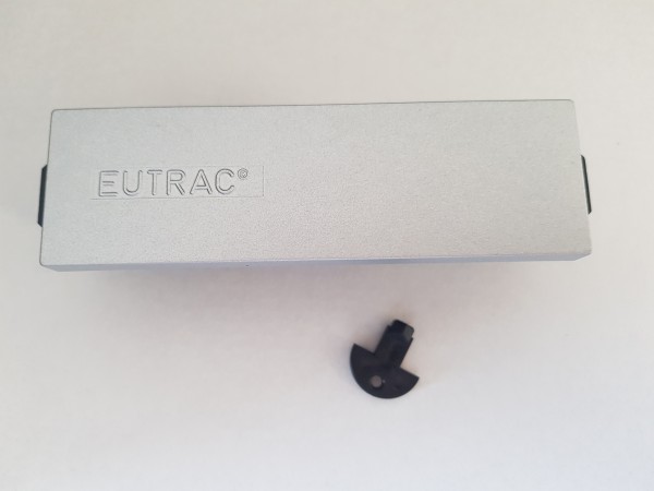 Eutrac Mitteneinspeiser für 3-Phasen, silbergrau, von oben